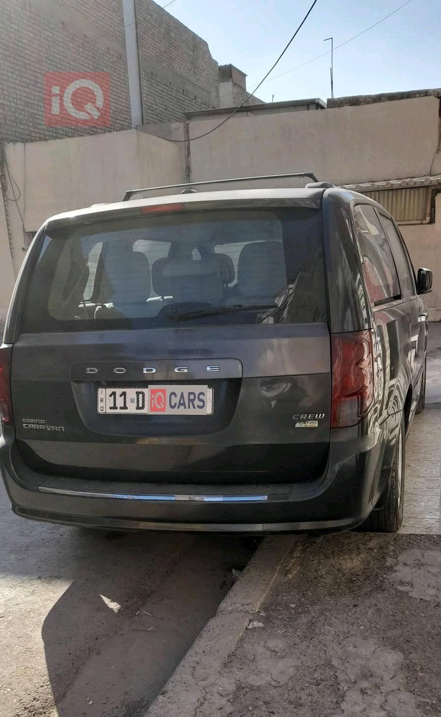 دودج كارافان